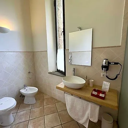 Le Terrecotte Sutri
